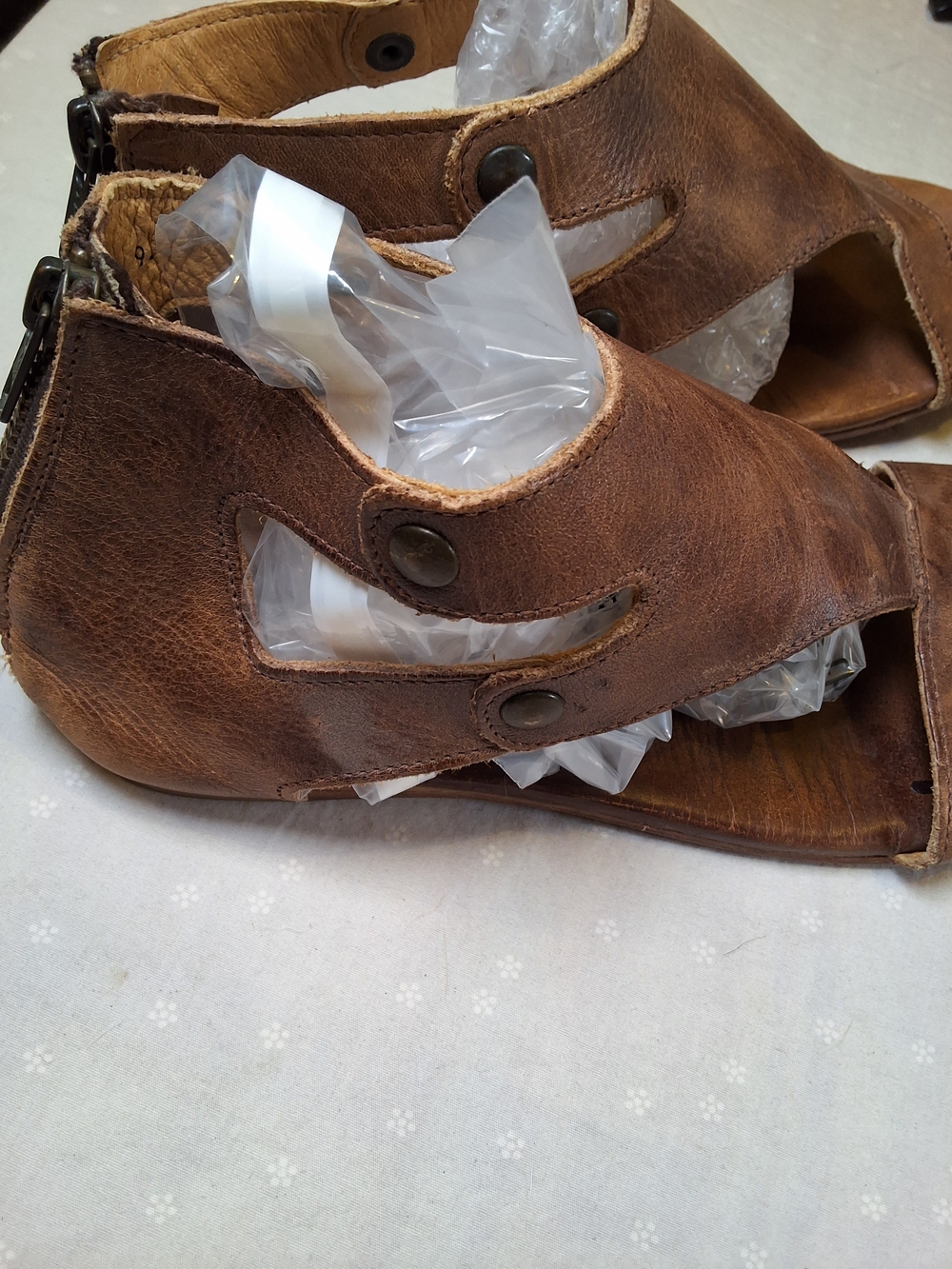 Bed Stu Brown Leather High-Top Gladiator Sandals - Picture 7 of 8